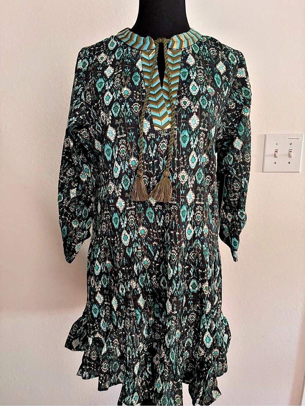 Miraclesuit Geometric cover up in Black & Teal Size Medium